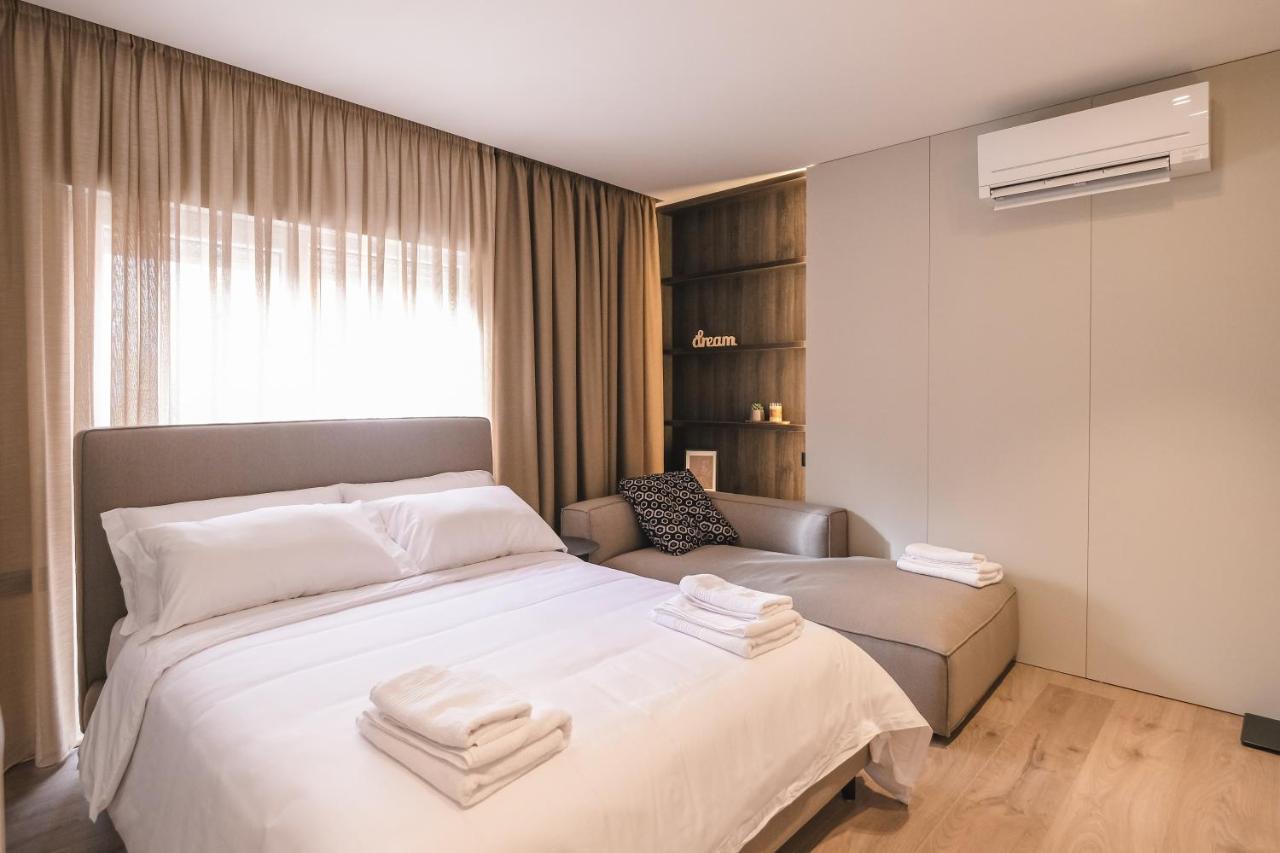 Two Steps Apartments Тирана Экстерьер фото